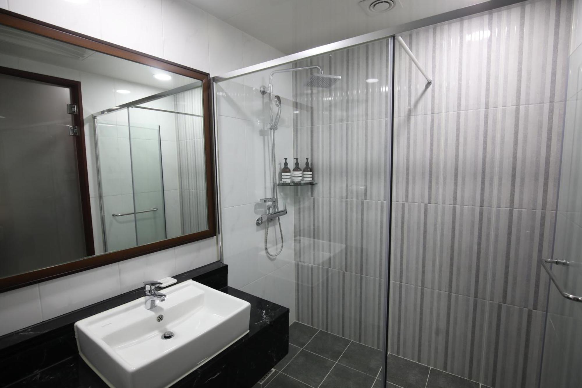 Benikea Hotel Seosan Экстерьер фото