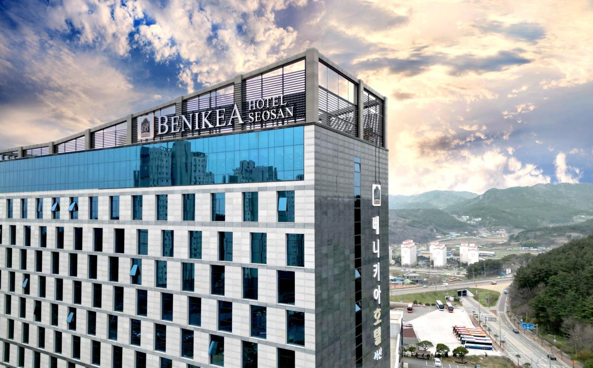 Benikea Hotel Seosan Экстерьер фото